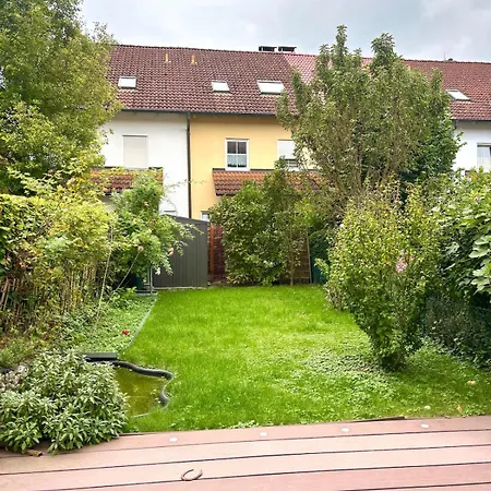 Alloggio in famiglia Sued Gute Busverbindung Hbf, Stadt, Airbus & Audi *